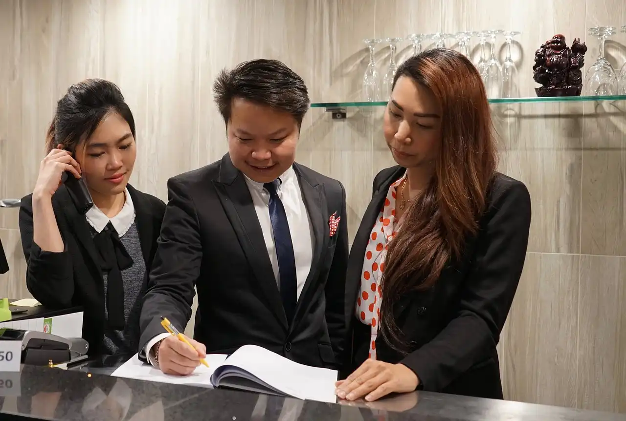 Hospitality Courses_Trade Courses In Australia_First Choice Visa And Education Service